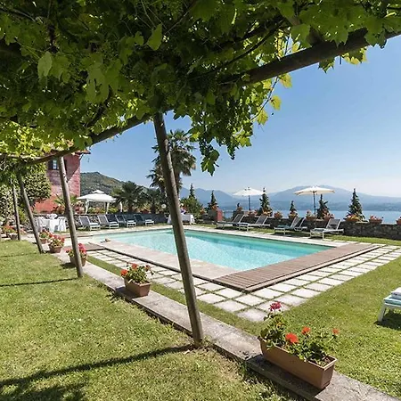 San Salvatore With Pool