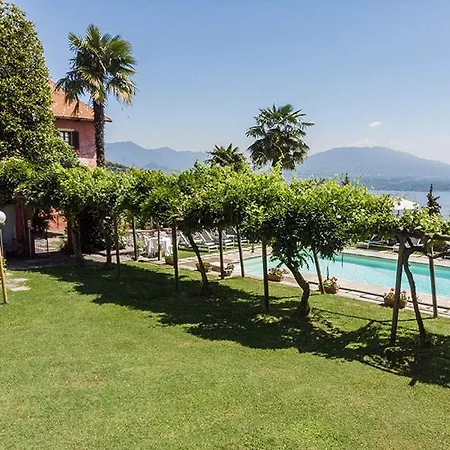 San Salvatore With Pool Massino Visconti
